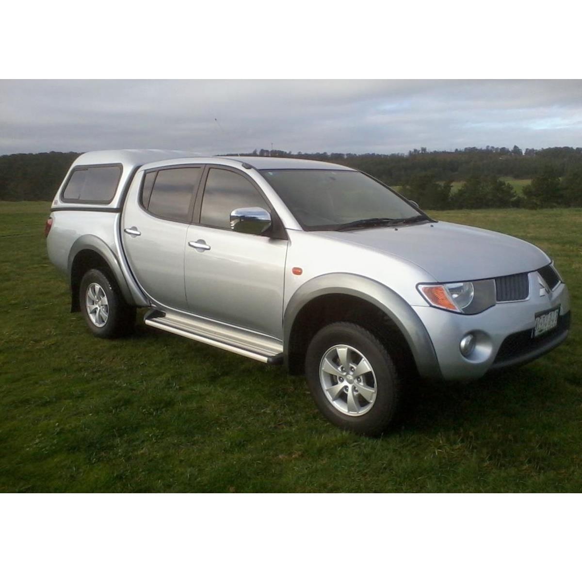 Mitsubishi L200 Çamurluk Dodik Seti Plastik 2007 - 2014