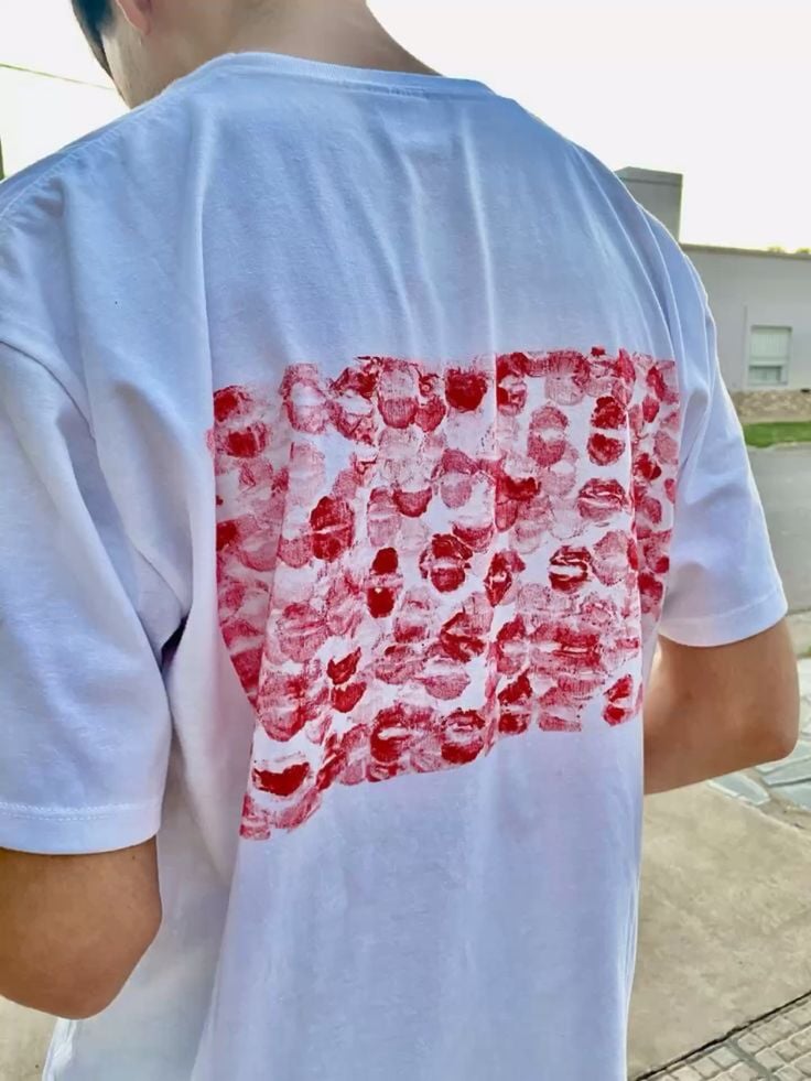 Kiss Design Oversize Unisex T-shirt
