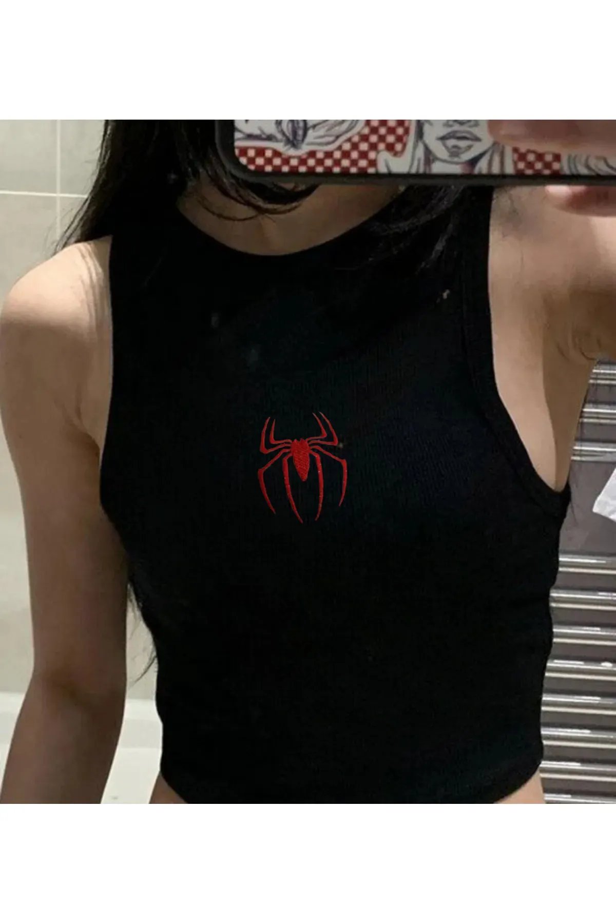 Spider Nakışlı Siyah Halter Yaka Kaşkorse Crop Top
