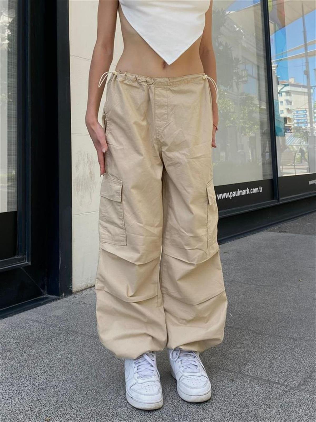 Streetwear Baggy Kargo Cepli Beli Lastikli Krem Renk Unisex Salaş Pantolon