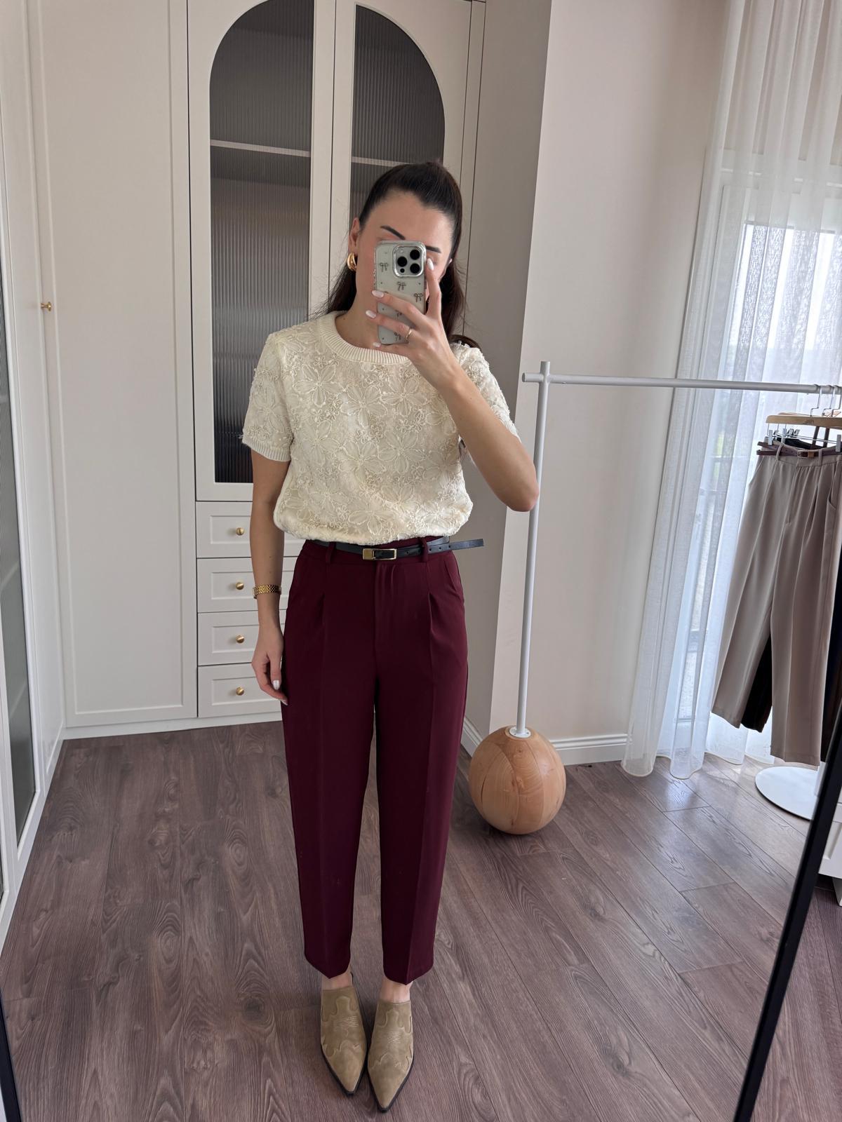 Siyah Kemerli Bordo Havuç Pantolon