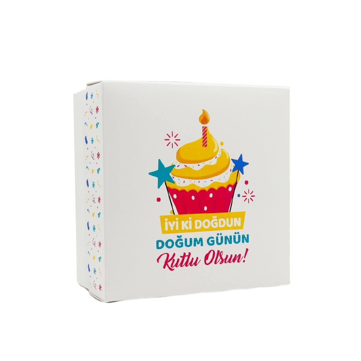 20x20x10 Doğum Gününe Özel Kapaklı Hediye Kutusu M1