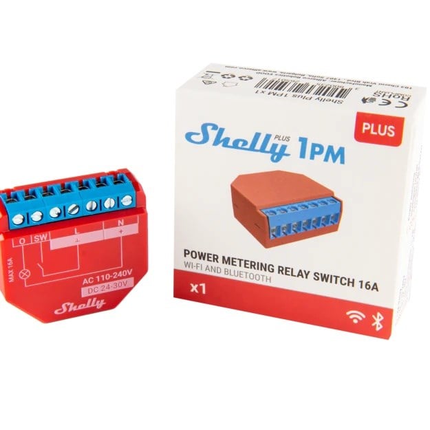 Shelly Plus 1PM 16A enerji ölçümlü akıllı röle ve ürün kutusu