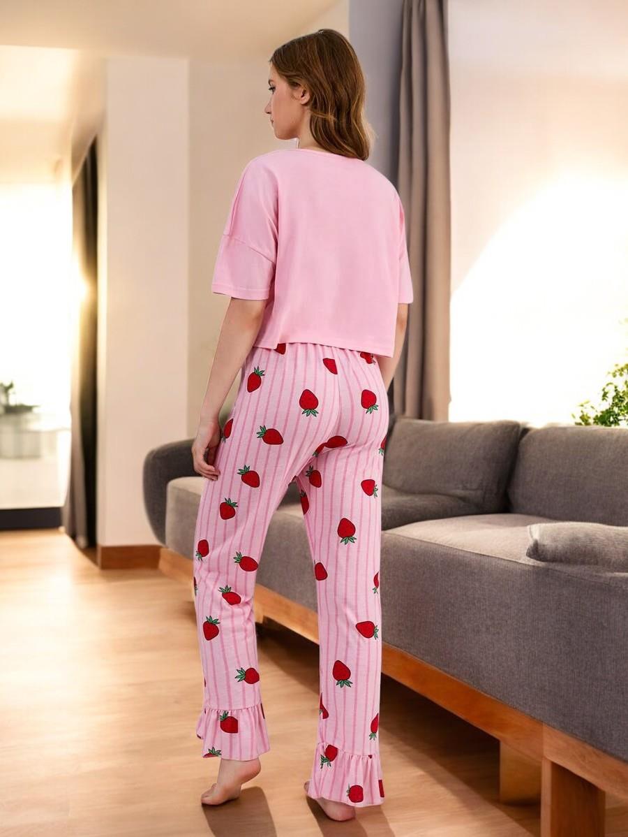 Çilek Baskılı Pamuklu Tshirt Şort Pijama Takım