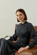 Suzy Yandan Bağlamalı Hakim Yaka Lyocell Elbise SİYAH