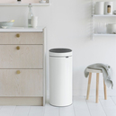 Brabantia White New Dokunmatik Çöp Kutusu 30 L (BRA 115141)