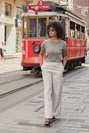 JUMENTKadın Modal Penye Geniş Sıfır Yaka Düşük Omuzlu Apoletli Kısa Kol T-shirt Bluz-Haki