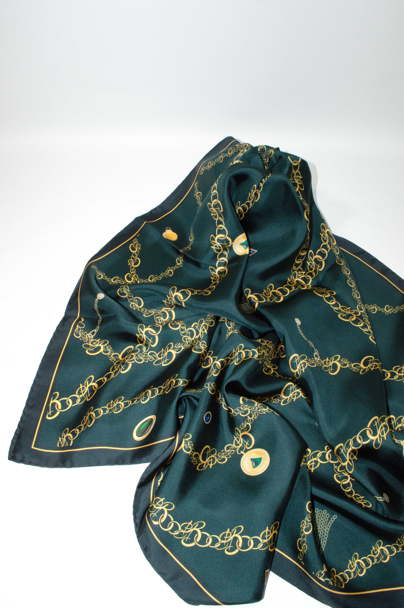 Zincir Deseninde Yenilik: BBD Boutique İmzası