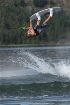 CWB Wakeboard. Model Transcend 73 Kg'a Kadar Uygun