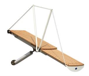 TREM ELEKTRİKLİ PASARELLA 12V 210 CM
