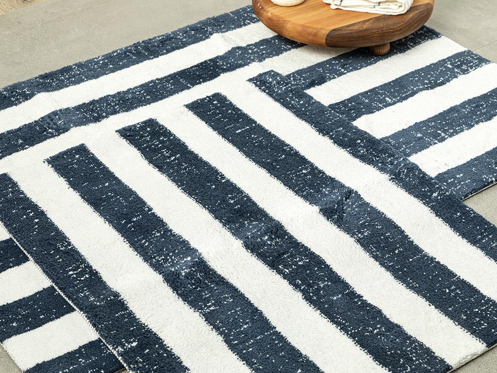 Bold Stripe Çizgili Pamuklu Banyo Paspası Seti Lacivert- Ekru