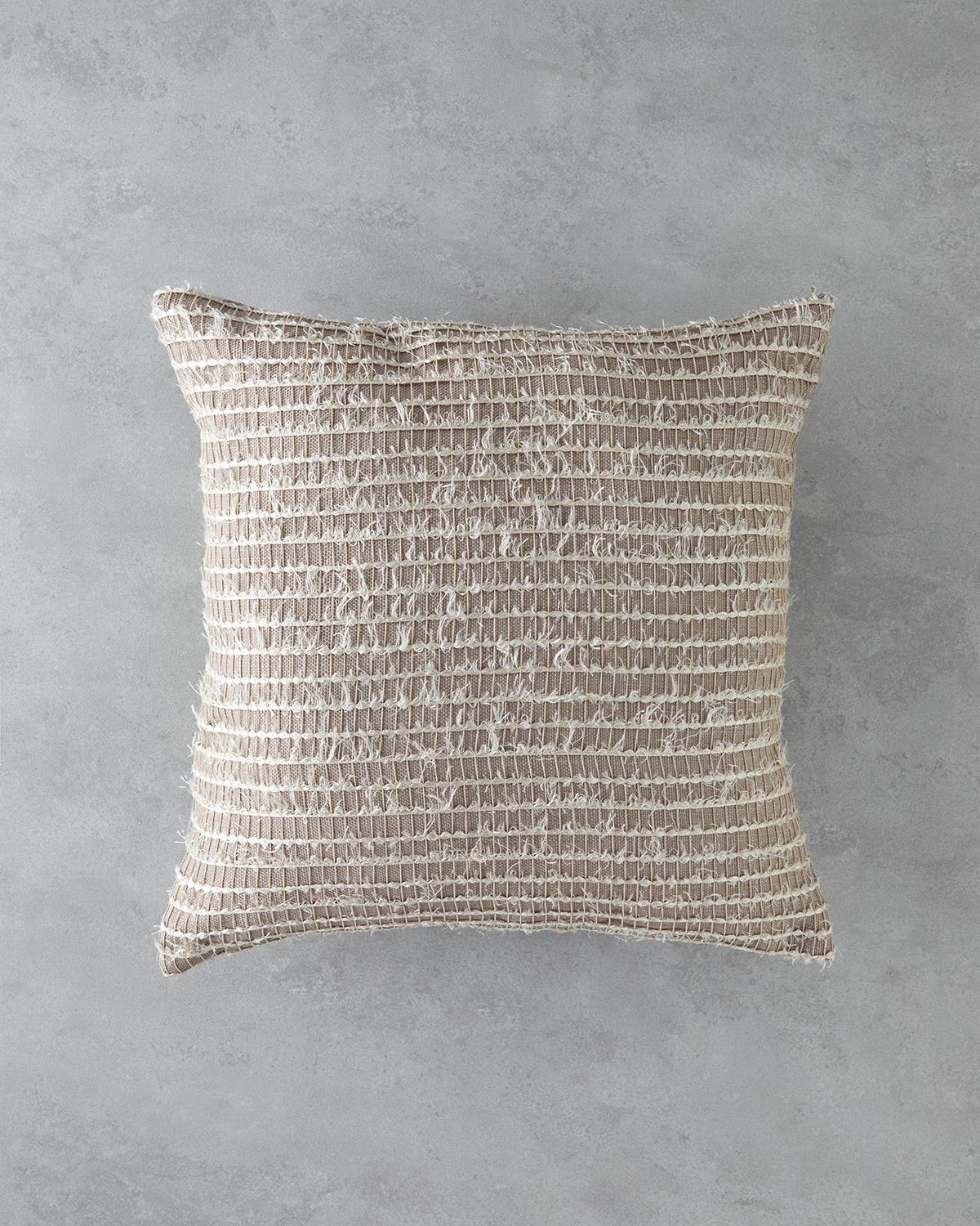 Browny Polyester Kırlent Kılıfı 45x45 cm Vizon