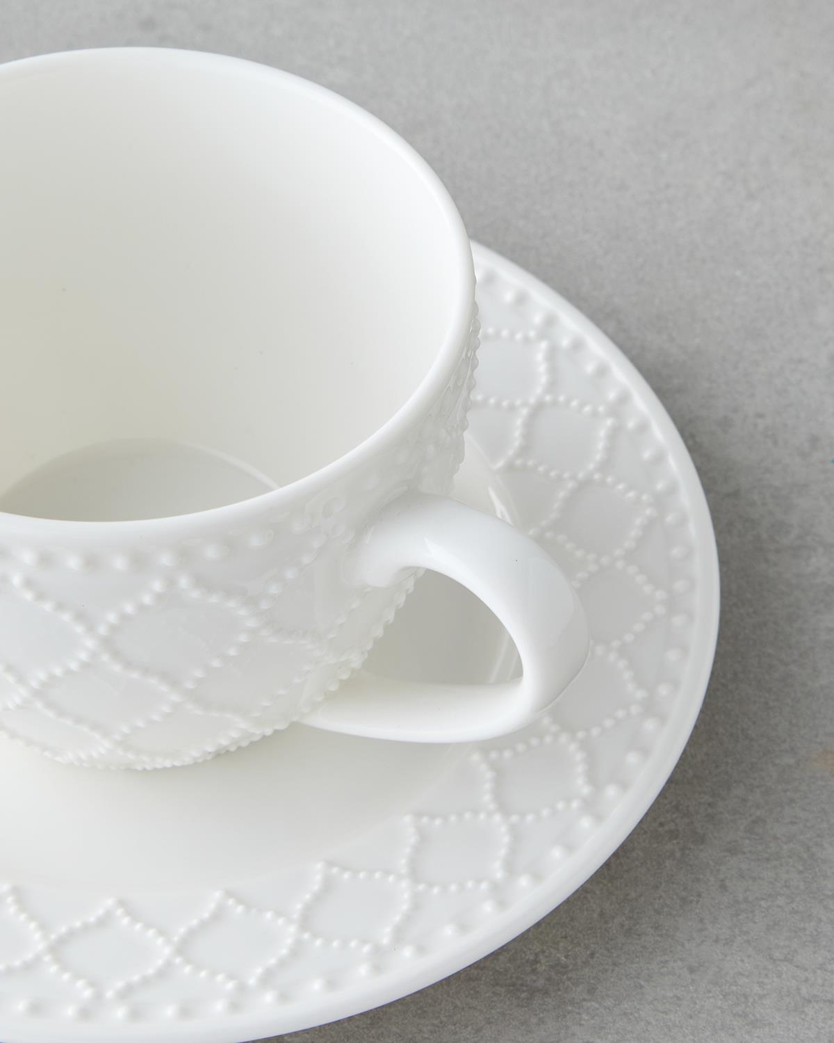 Carmen New Bone China 4 Parça 2 Kişilik Çay Fincanı Takımı 220 ml Beyaz