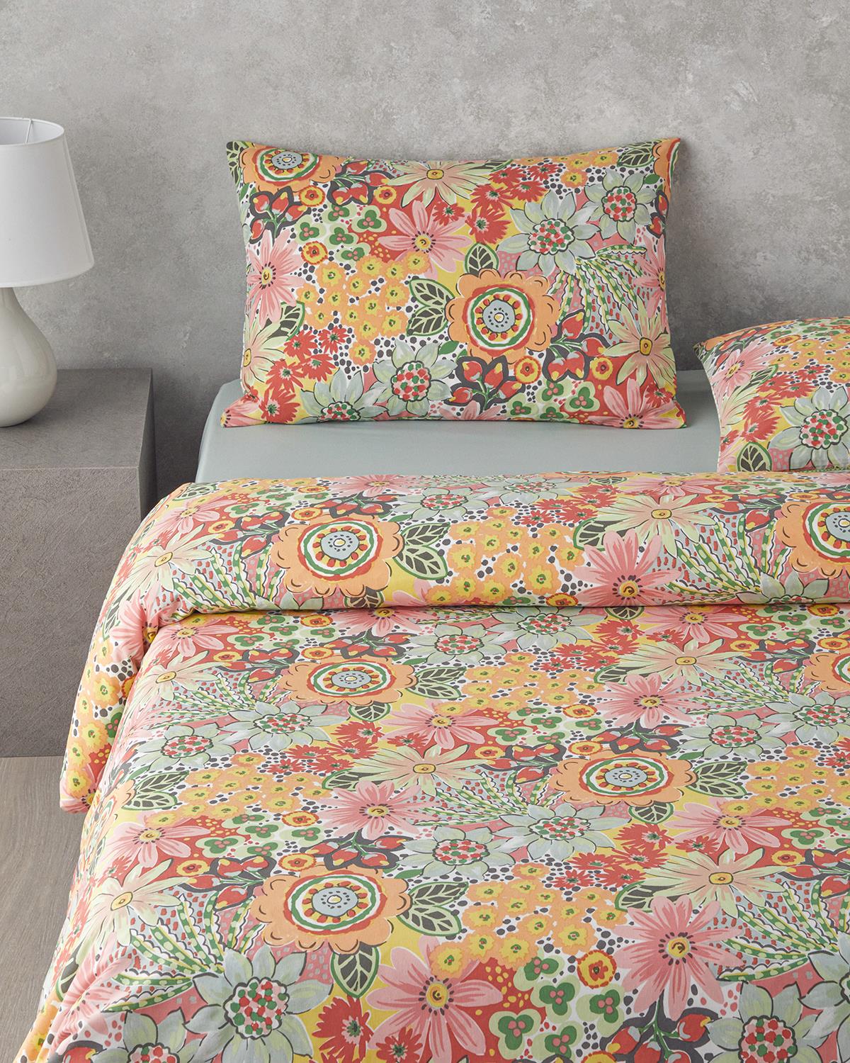 Charming Blossoms Kolay Ütülenir Çift Kişilik Nevresim Takımı 200x220 cm Pembe - Turuncu
