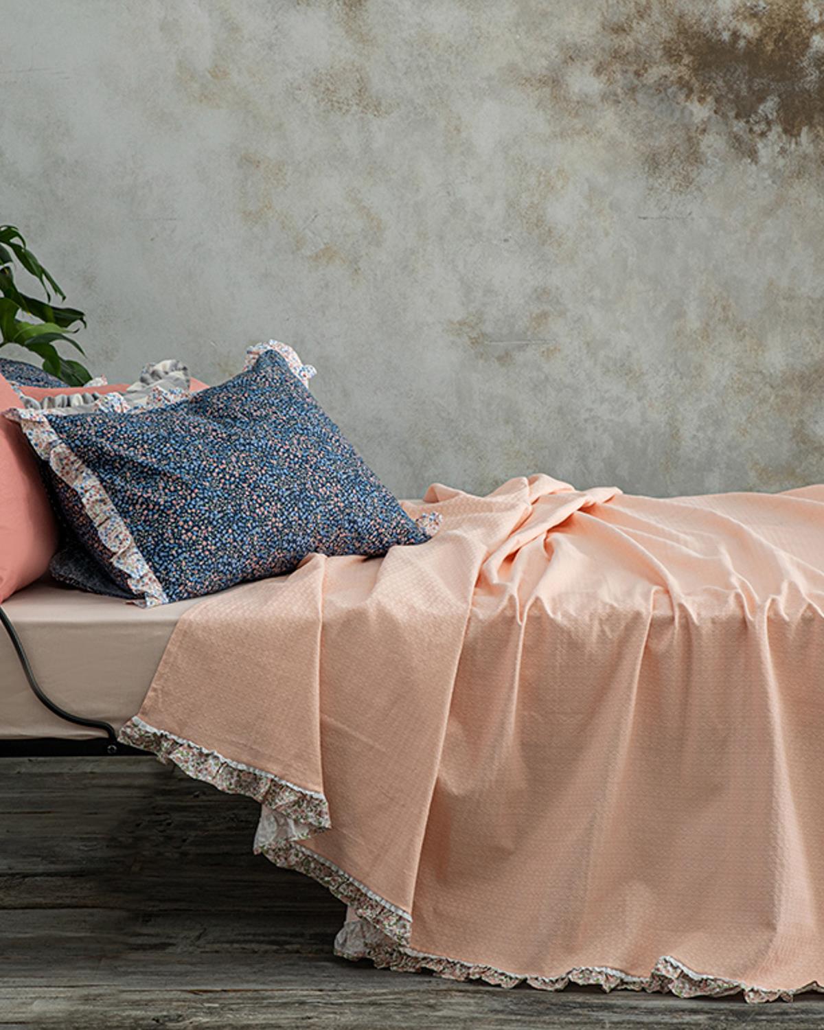 Chic Blossom Fırfırlı Kopanakili Çift Kişilik Pike Pembe