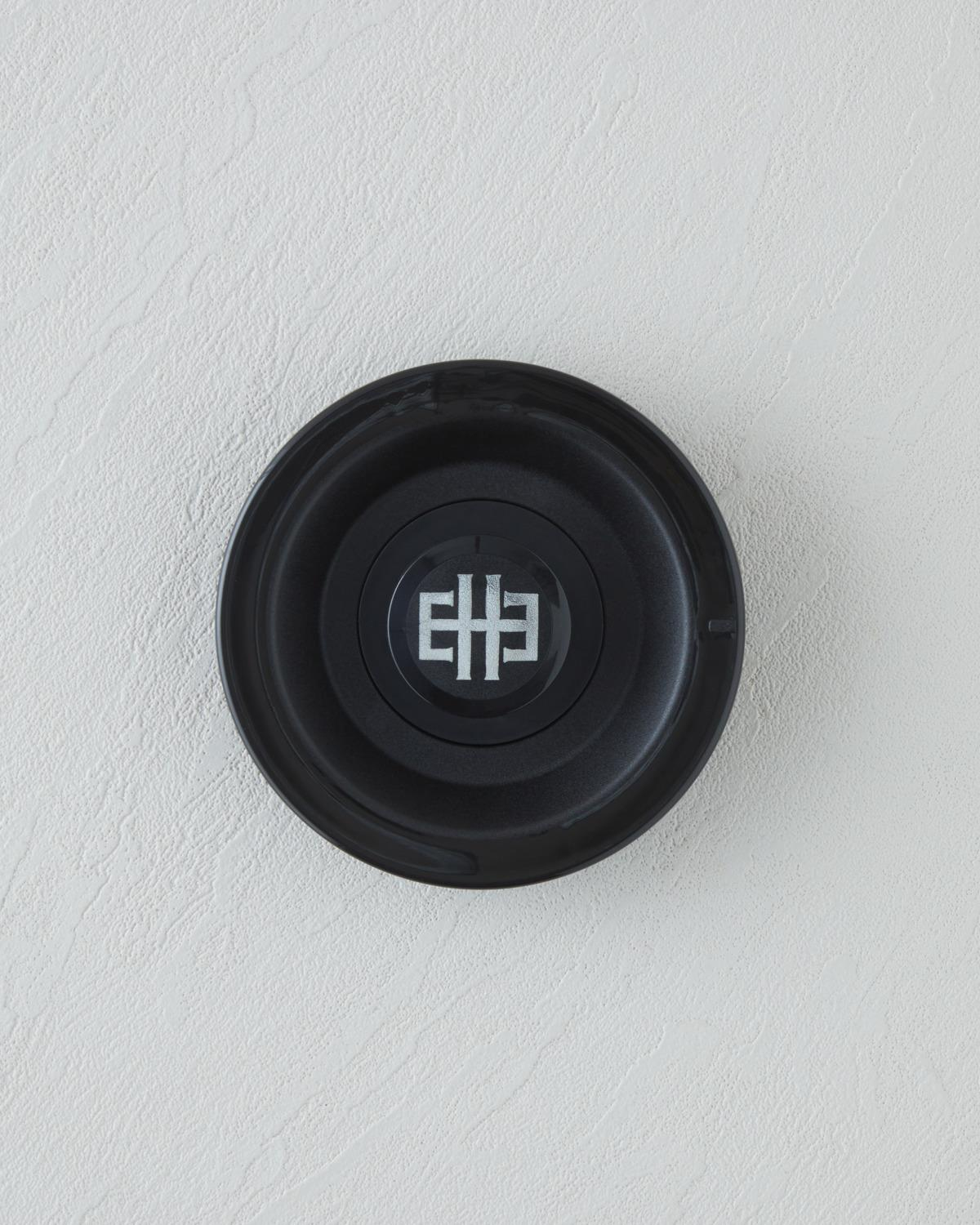 CMK DEMLİK KAPAĞI SİYAH LOGOLU Krom