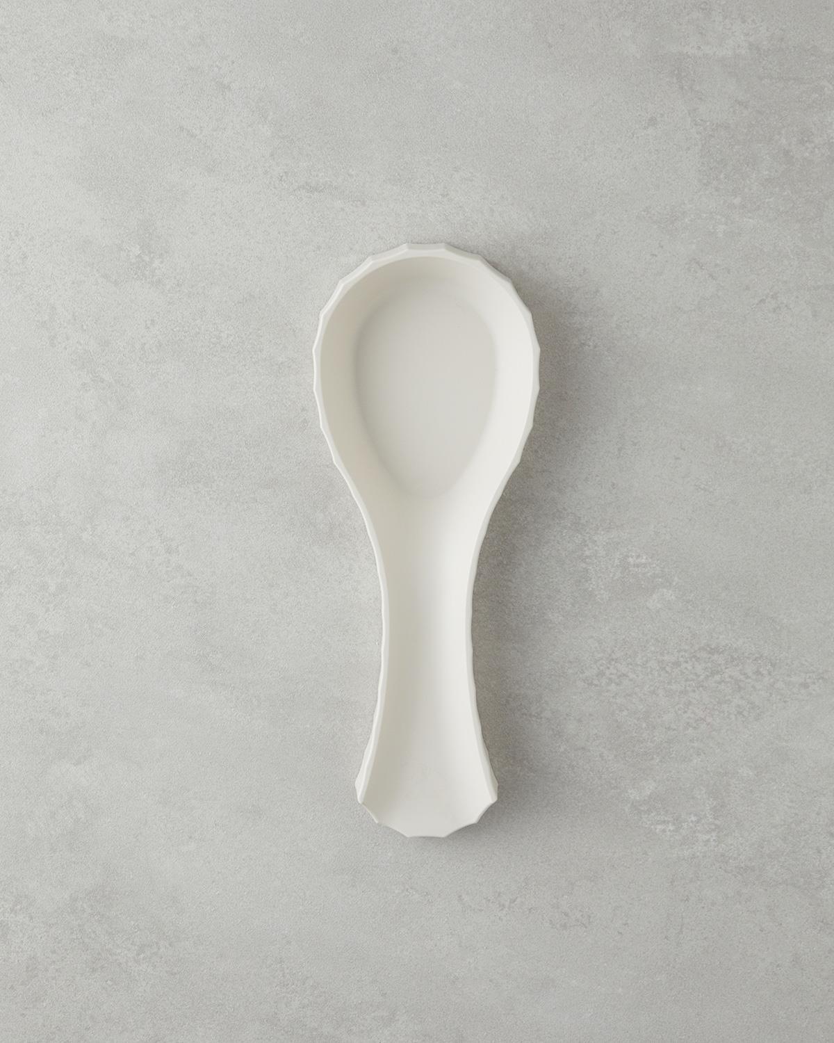 Colessa Plastik Kaşıklık Mutfak Gereci 30 cm Krem