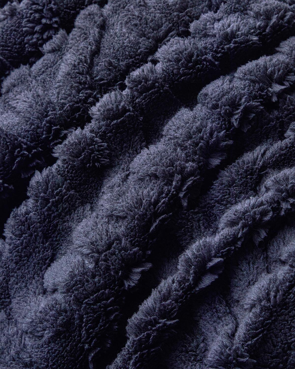 Cozy Braid Kesme Sherpa Tv Battaniyesi Siyah