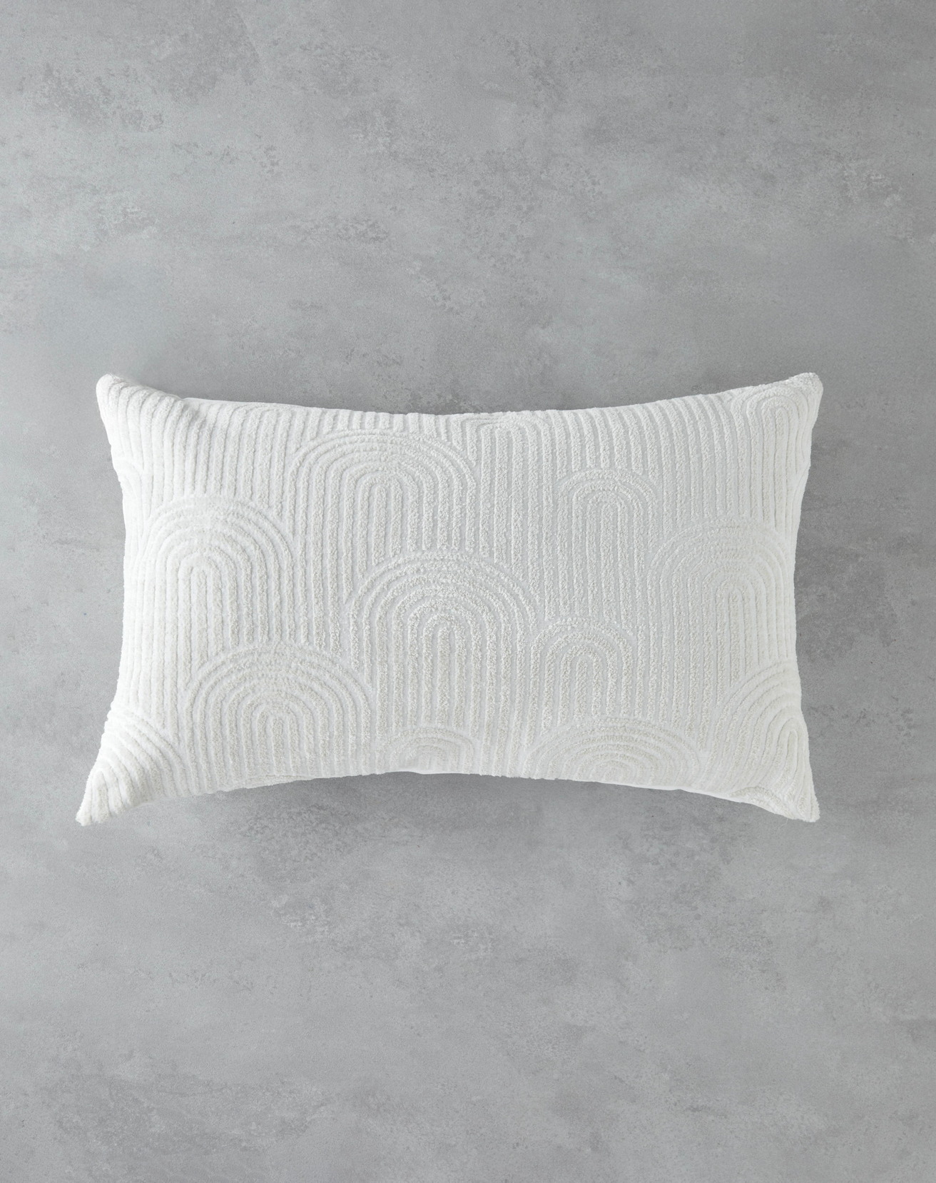 Deluxe Jakarlı Dekoratif Kırlent 35x55 cm Ekru