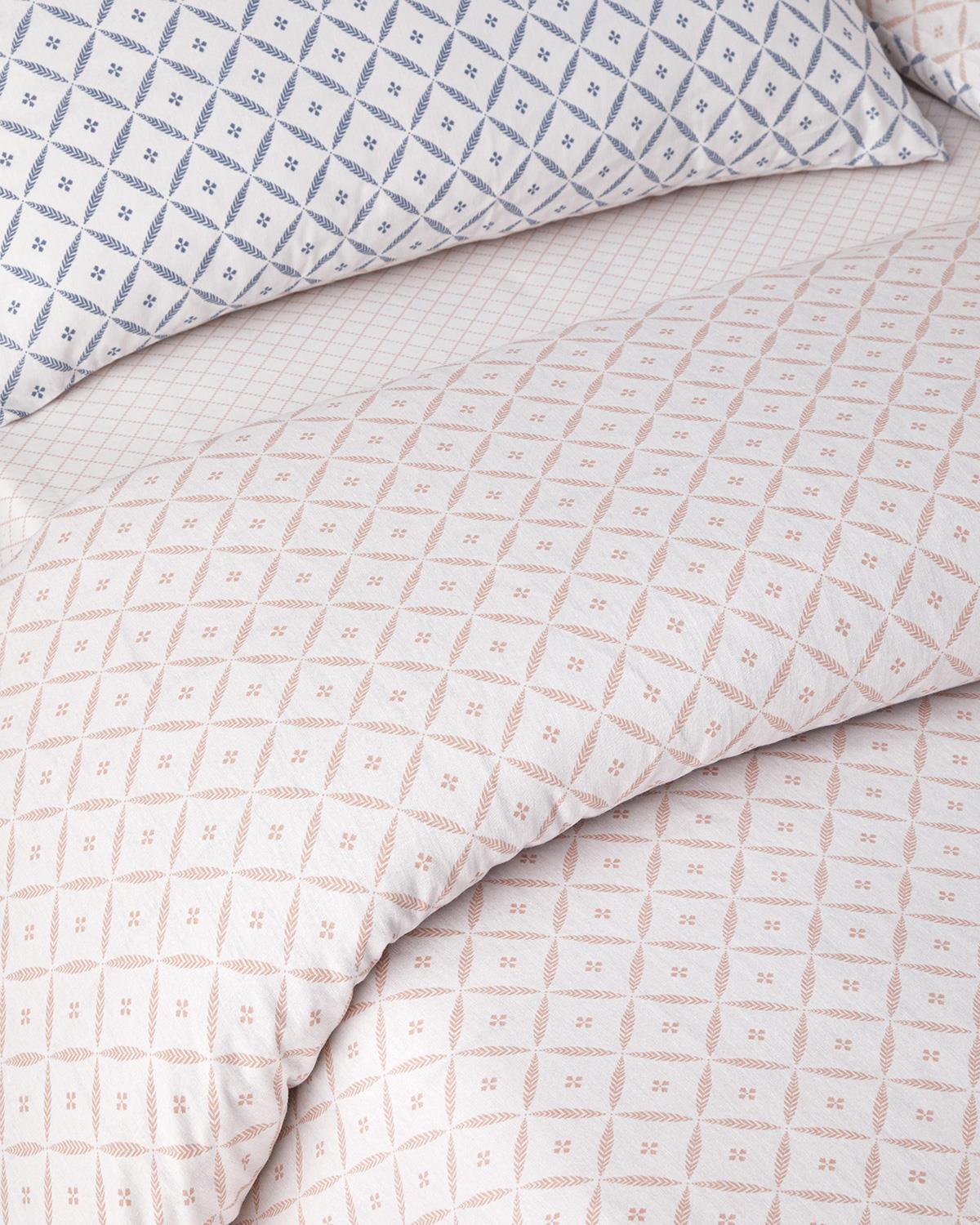 Diamond Bloom Kolay Ütülenir Çift Kişilik Nevresim Takımı 200x220 cm Mavi - Pembe