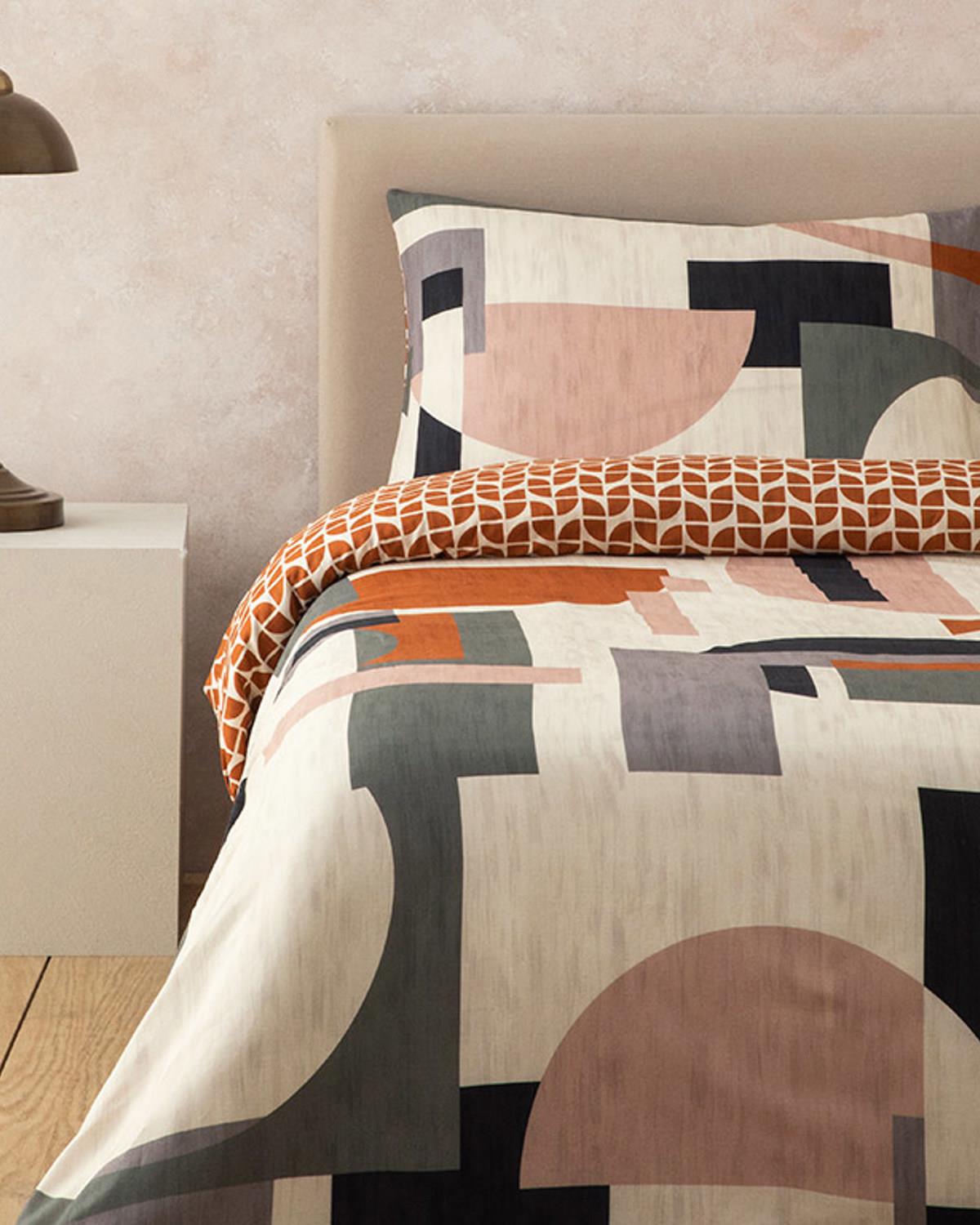 Dynamic Square Dijital Baskılı Soft Cotton Çift Kişilik Nevresim Seti Bej – Terracotta