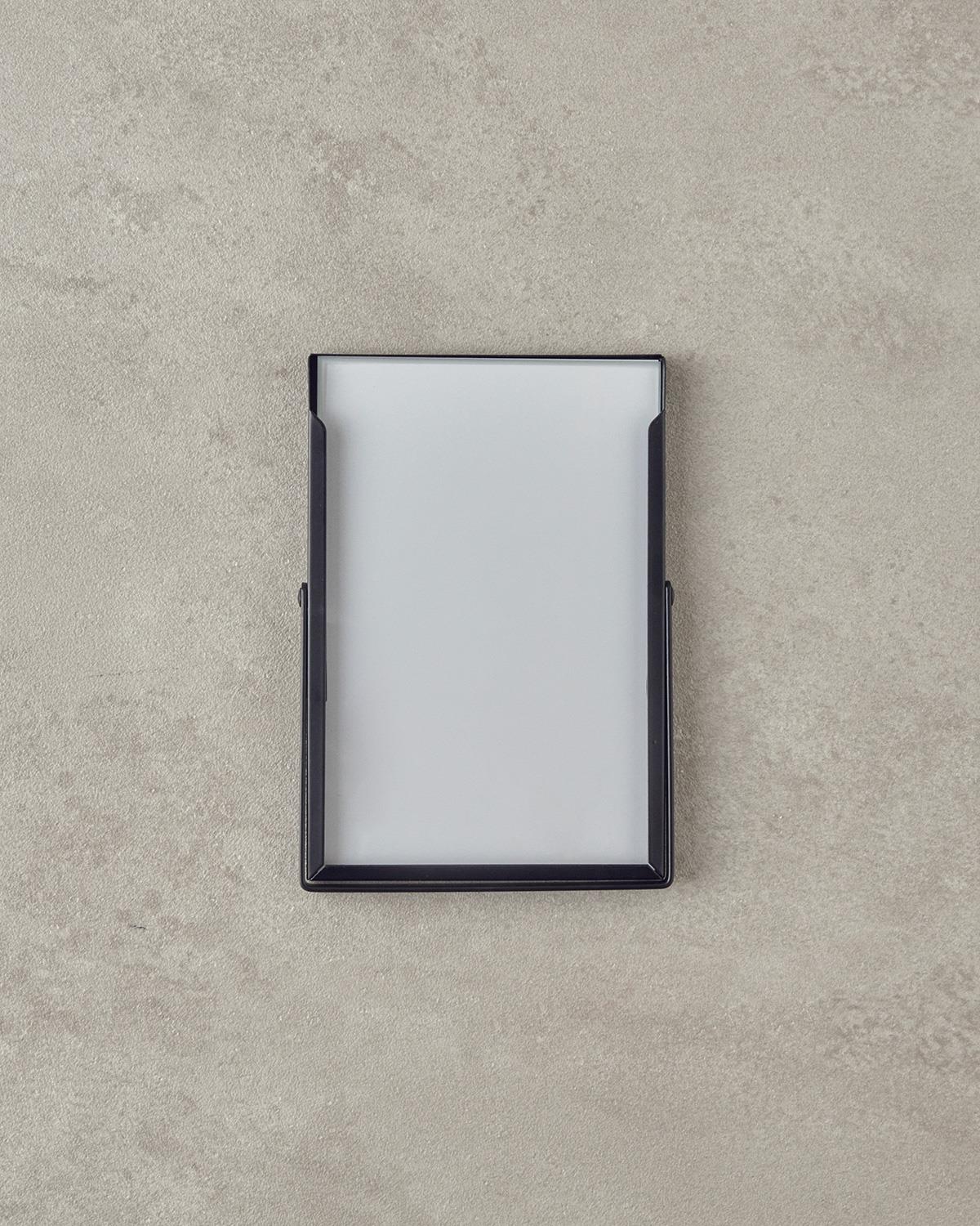 Edela Metal Çerçeve Siyah