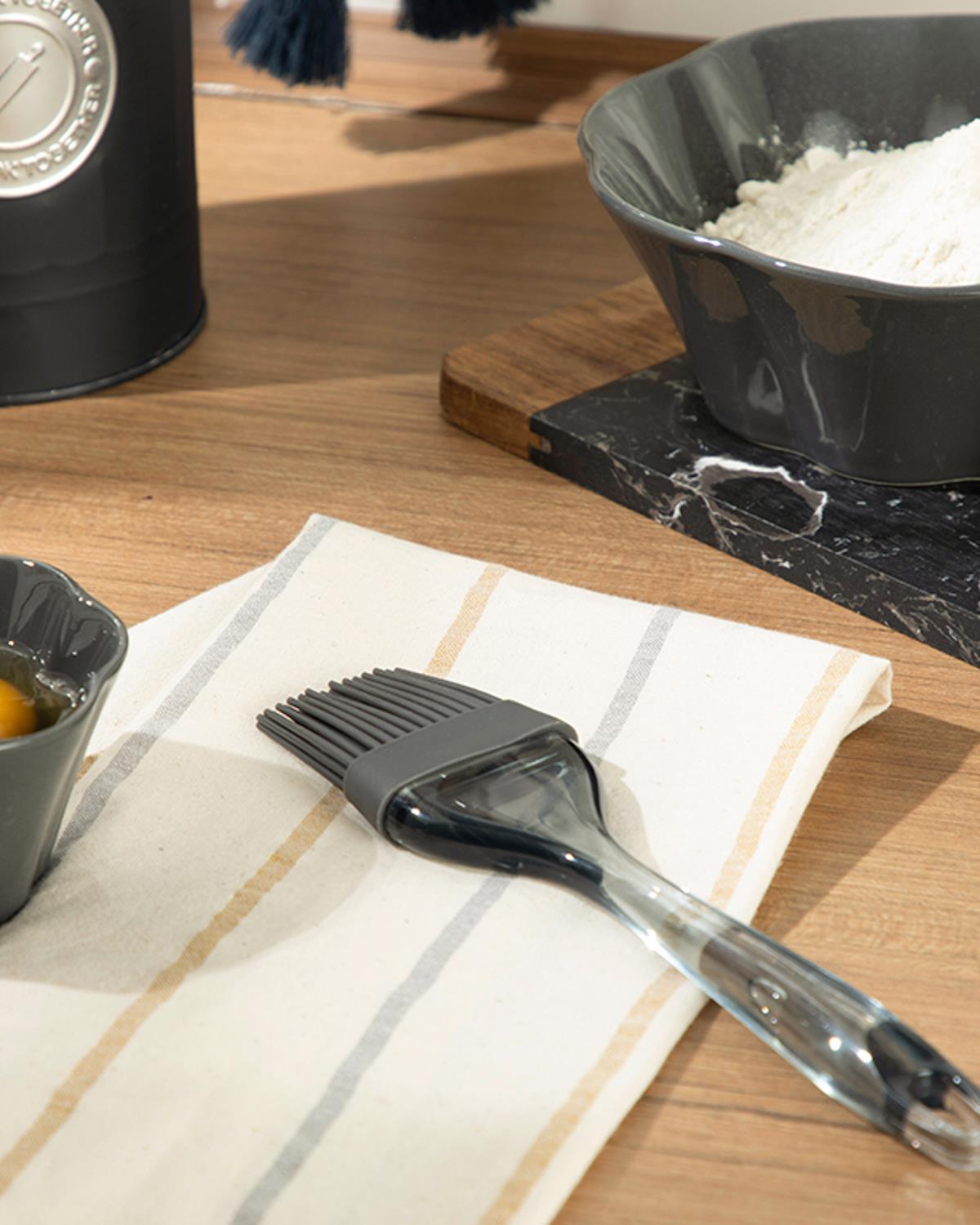 Eggy Silikon Yumurta Fırçası Siyah