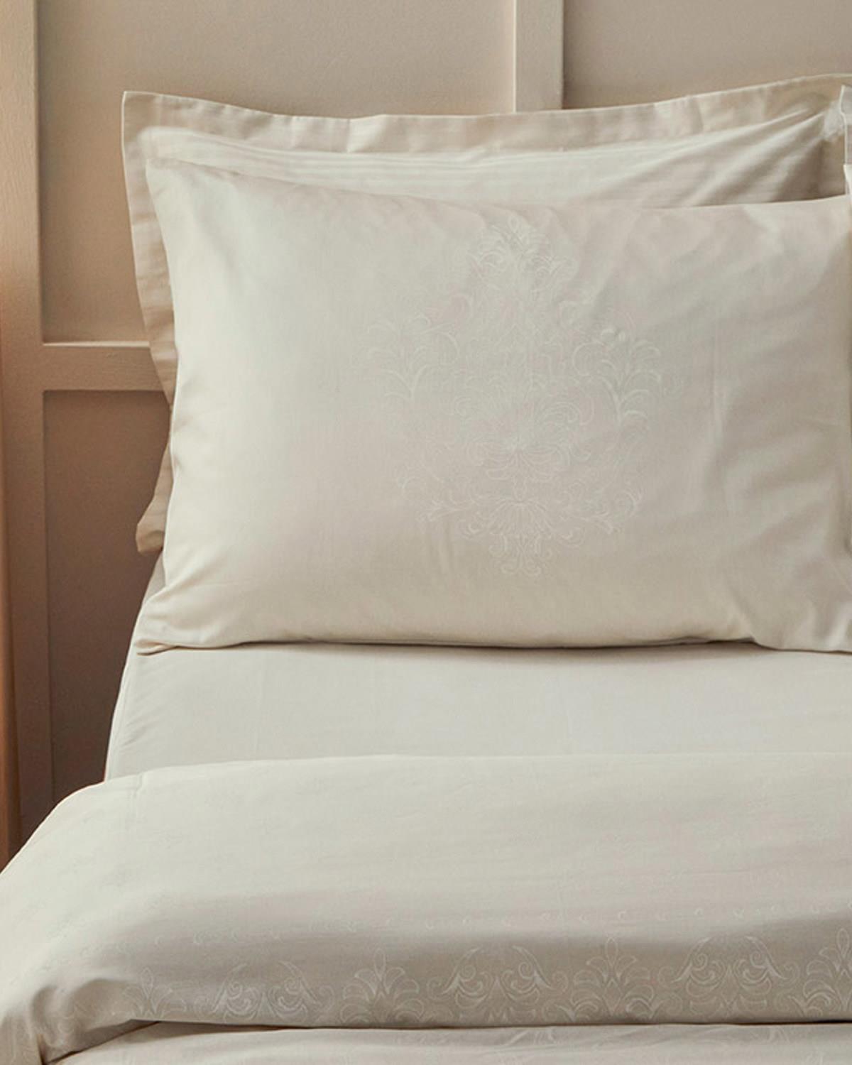 Elegant Crown Pamuk Saten King Size Nevresim Takımı Fildişi