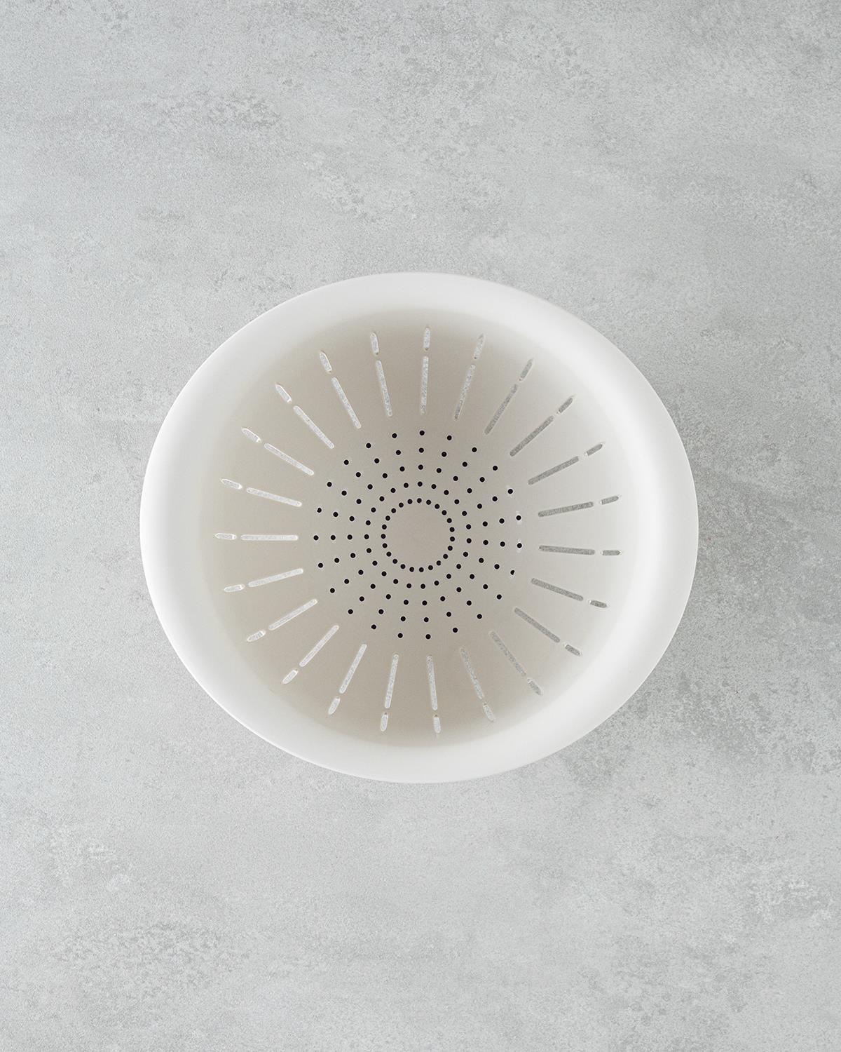 Estela Plastik Süzgeç 27,5x25 cm Krem