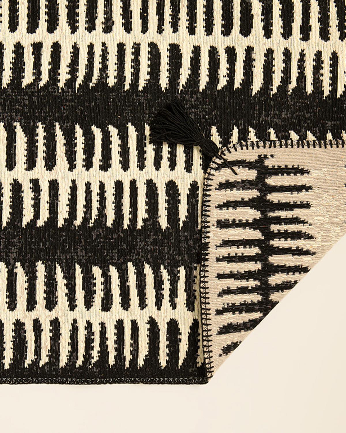 Fancy Osana Dokuma Kilim Krem Siyah