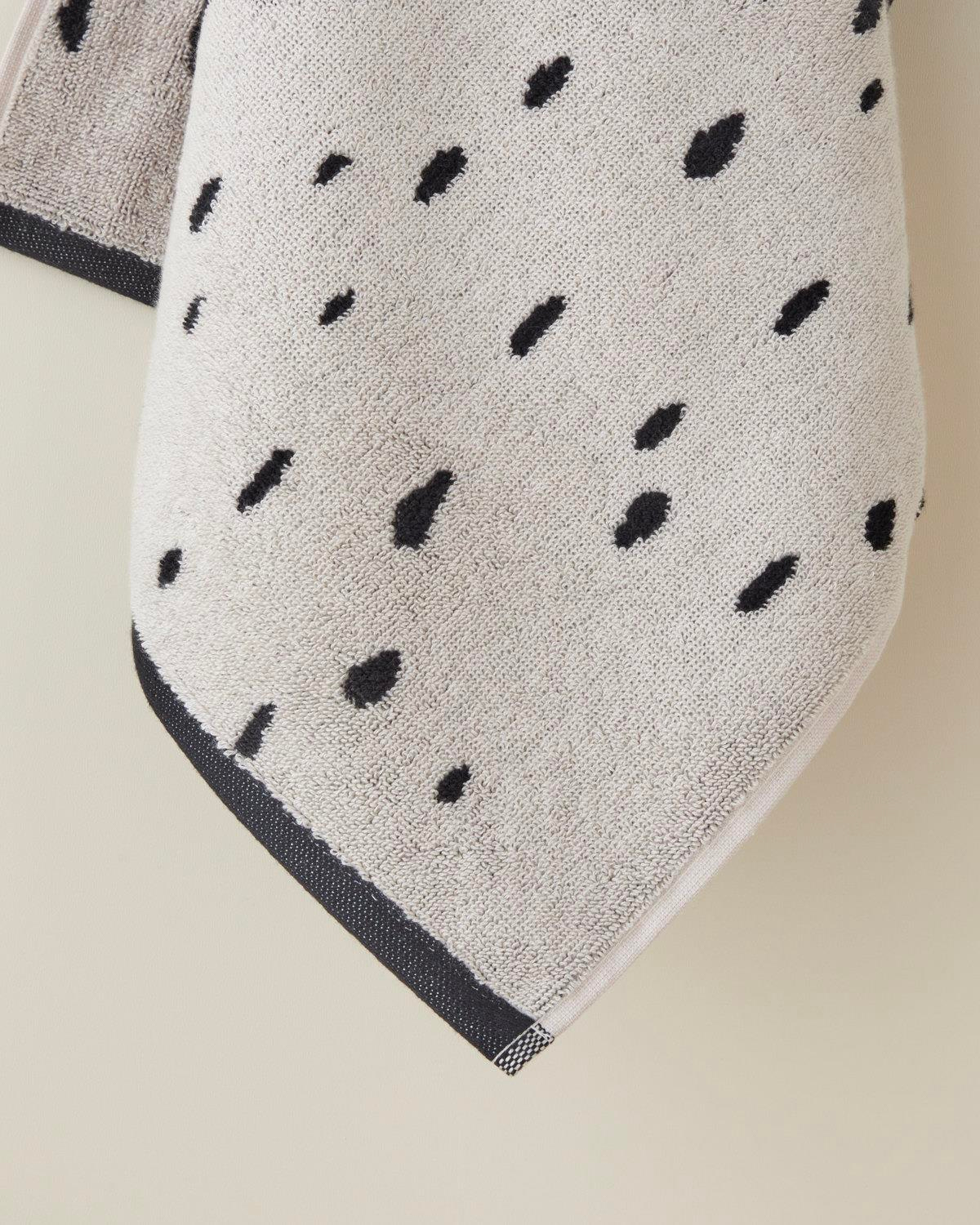 Felis Pamuk Yüz Havlusu 50x80 cm Ekru-Kahve