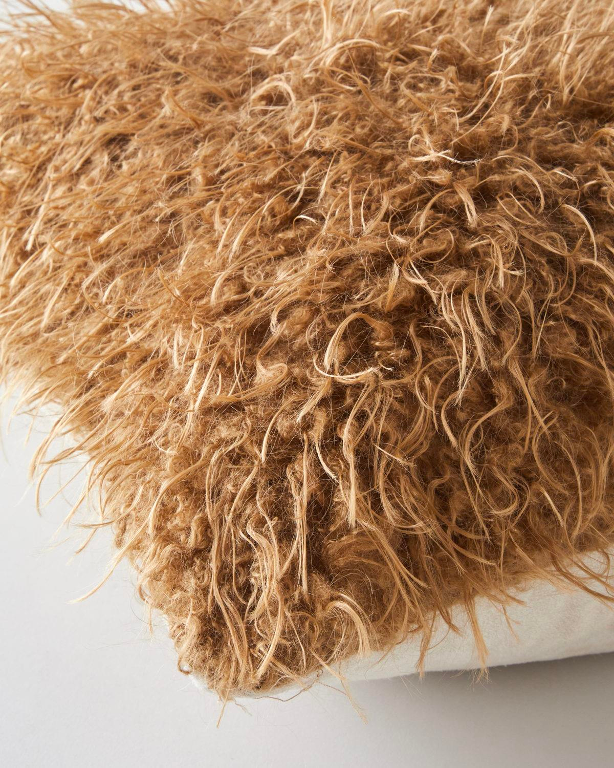 Fluffy Kırlent Kılıfı 45x45 cm Açık Kahverengi