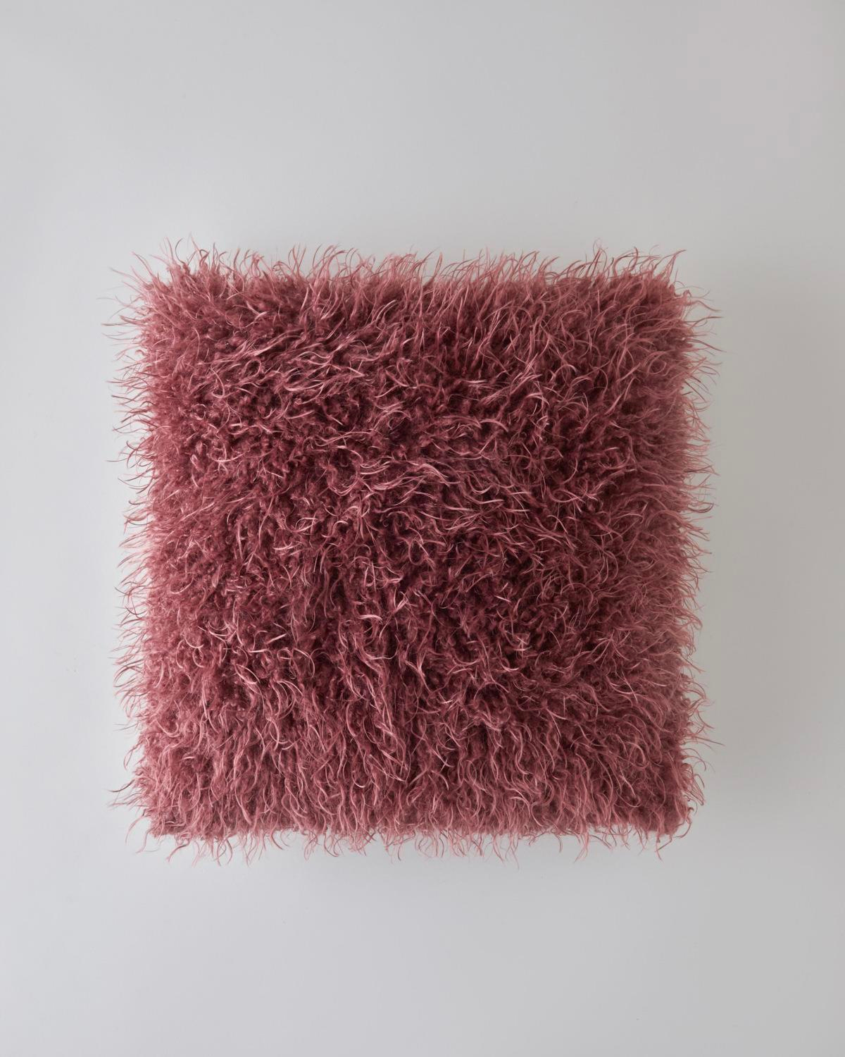 Fluffy Kırlent Kılıfı 45x45 cm Vişne