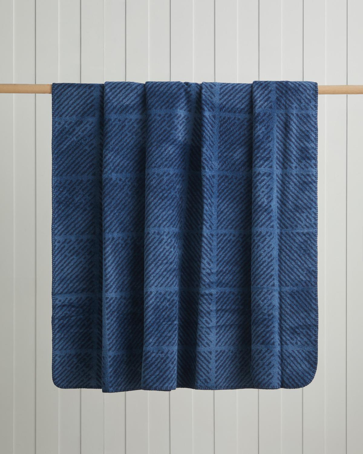 Frostline Pamuklu Tek Kişilik Battaniye 150x200 cm Lacivert