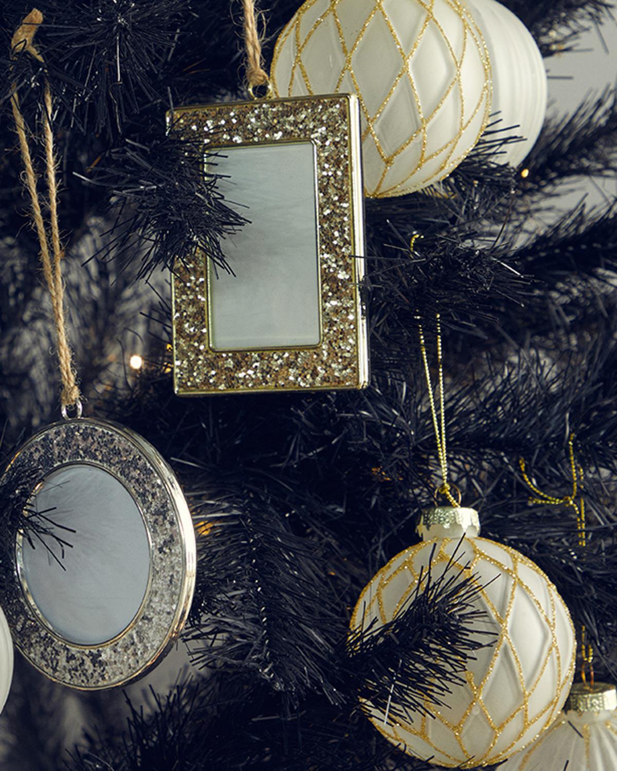 Glitter Çerçeveli Metal Yılbaşı Ağaç Süsü Silver