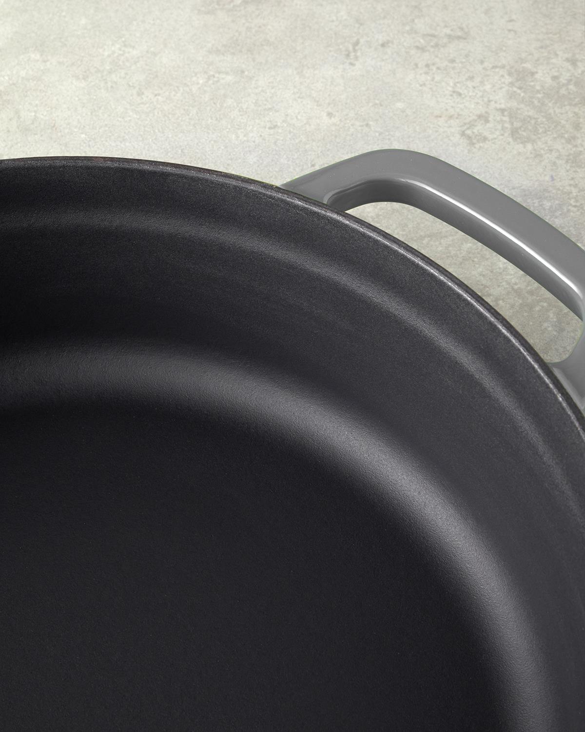 Hecha Demir Döküm Sığ Tencere 28 cm Gri