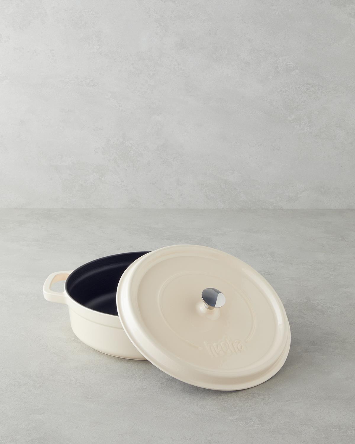 Hecha Demir Döküm Sığ Tencere 28 cm Krem