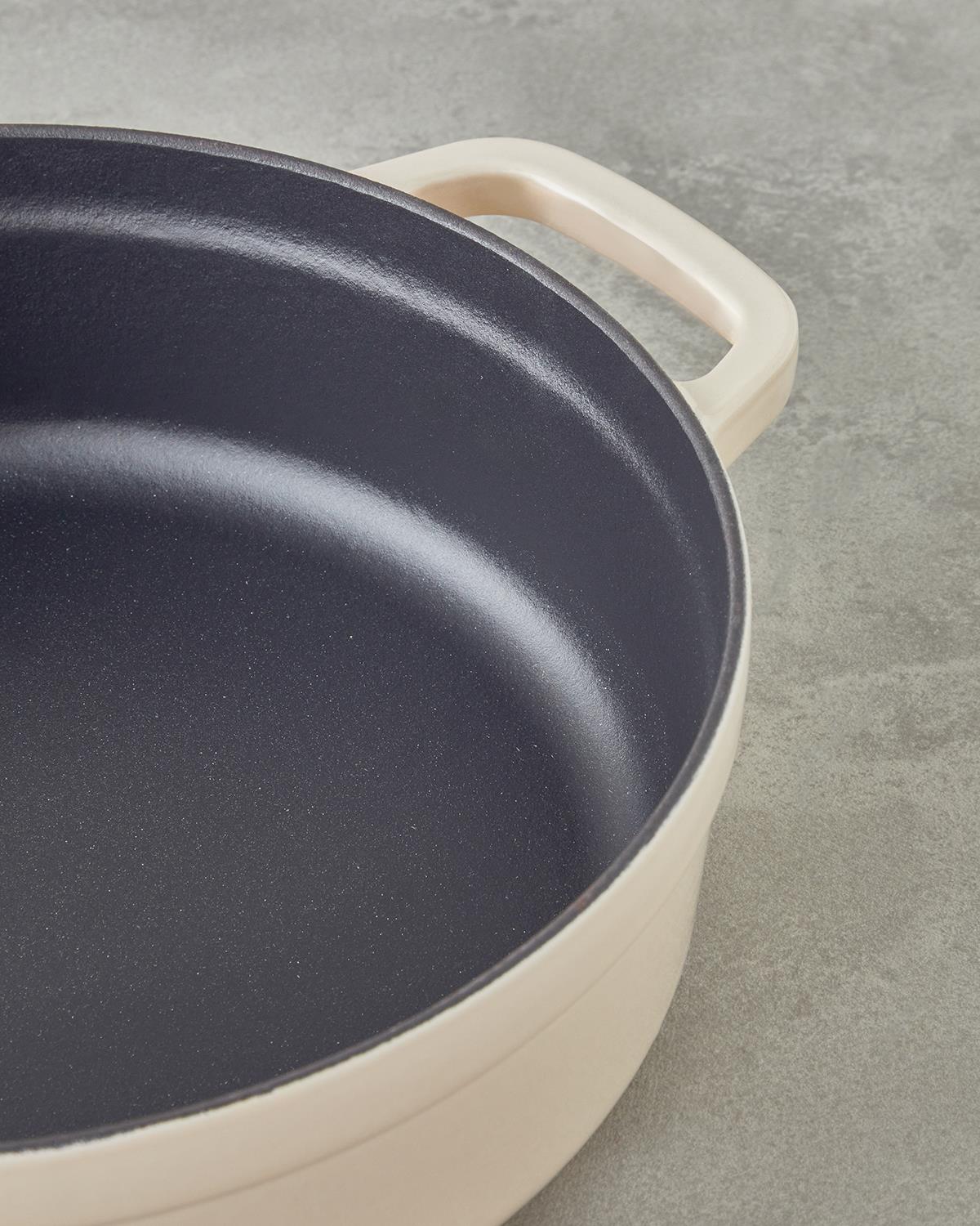 Hecha Demir Döküm Sığ Tencere 28 cm Krem