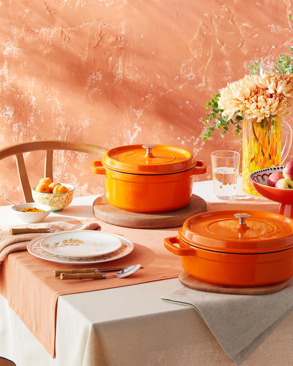 Hecha Demir Döküm Sığ Tencere 28 cm Turuncu