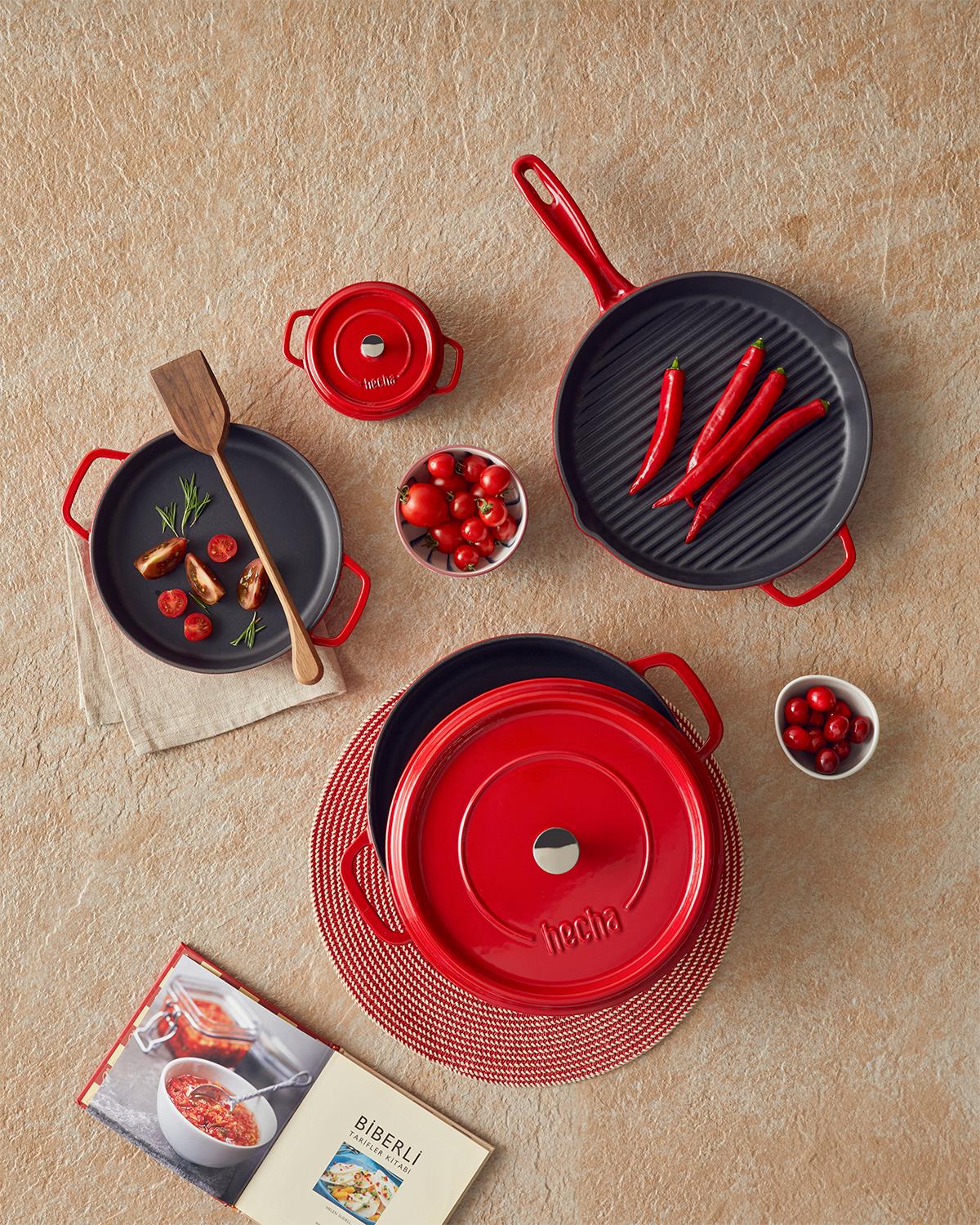 Hecha Demir Döküm Tencere Kırmızı