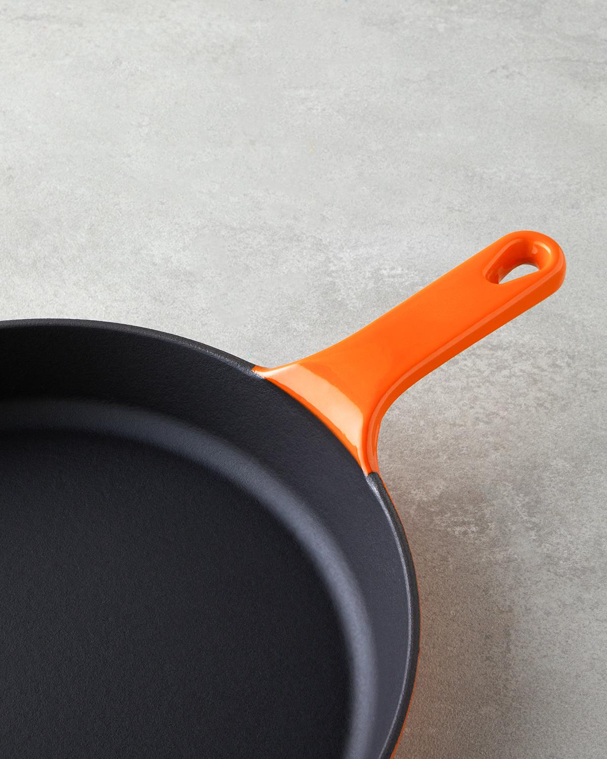 Hecha Demir Döküm Yuvarlak Tava 27 cm Turuncu