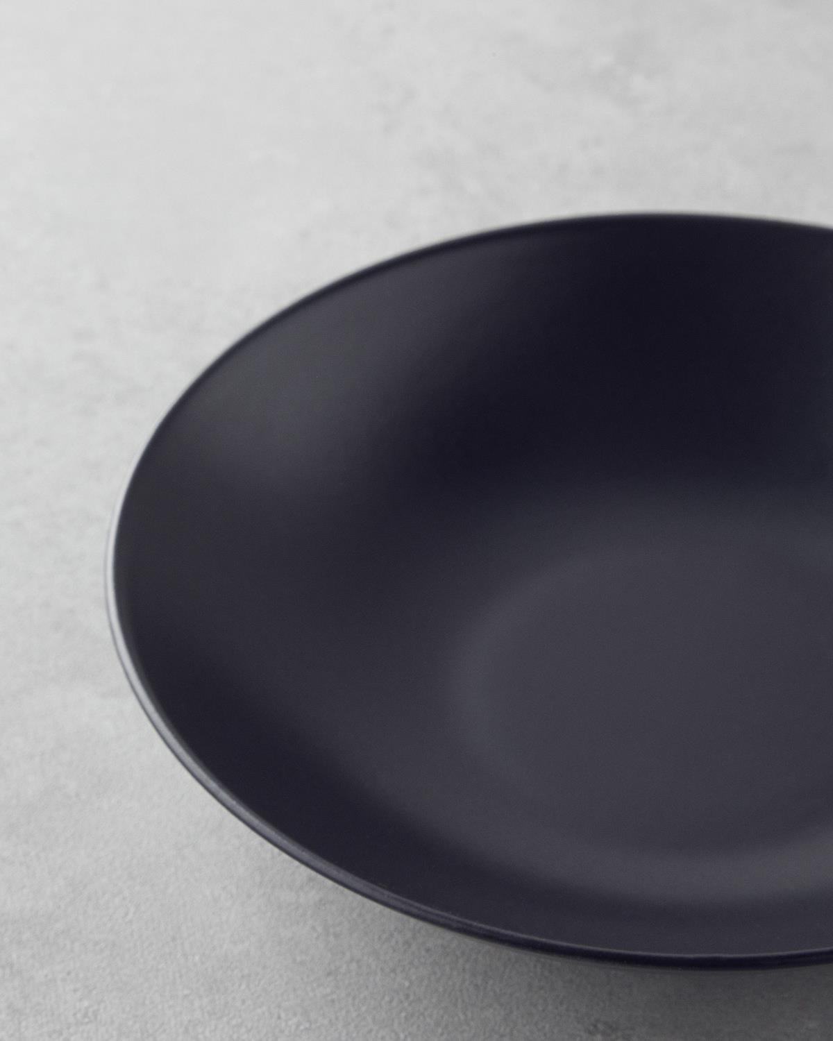 Hecha Seramik Yemek Takımı 4 Parça Tek Kişilik Siyah