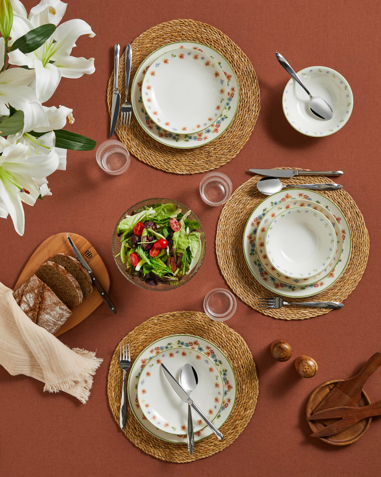 Lilyum Porselen Yemek Takımı 18 Parça 6 Kişilik Renkli