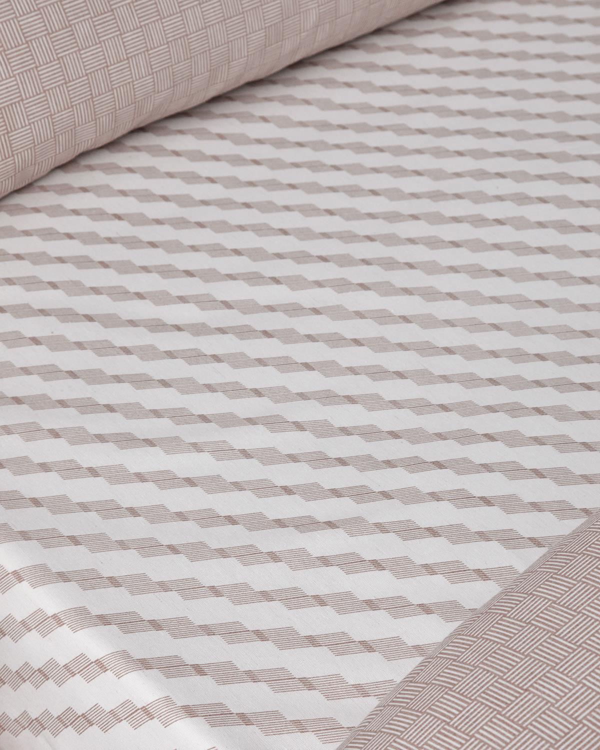 Linework Kolay Ütülenir Çift Kişilik Nevresim Takımı 200x220 cm Açık Mürdüm