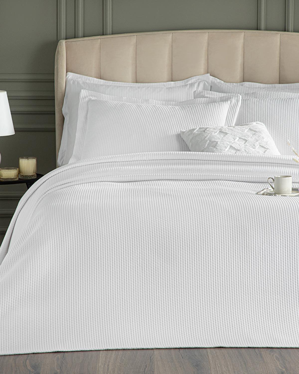 Luxury Pamuklu Tek Kişilik Yatak Örtüsü Takımı 160x240 cm Beyaz