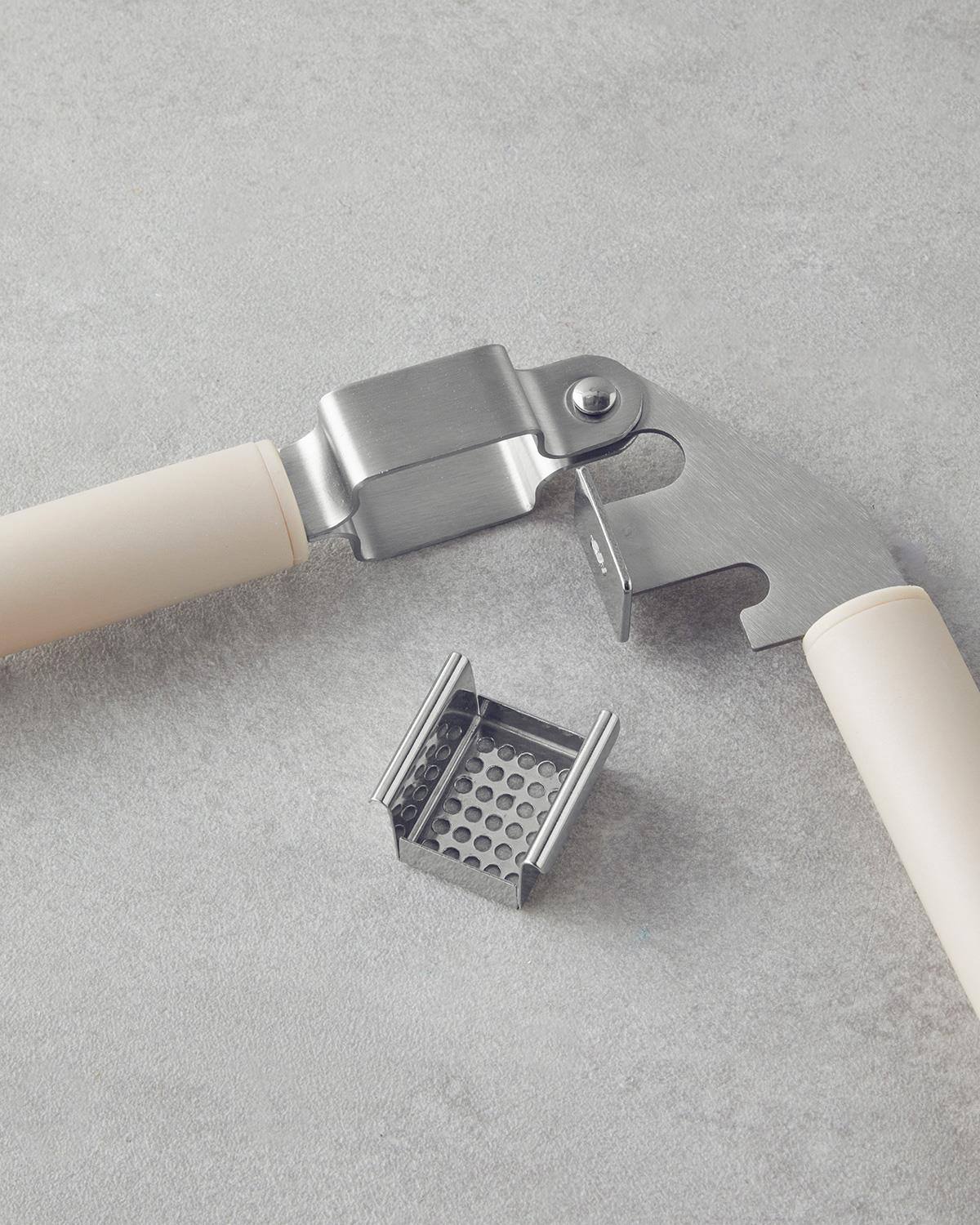 Maisy Paslanmaz Çelik Sarımsak Ezici Mutfak Gereci 20 cm Krem