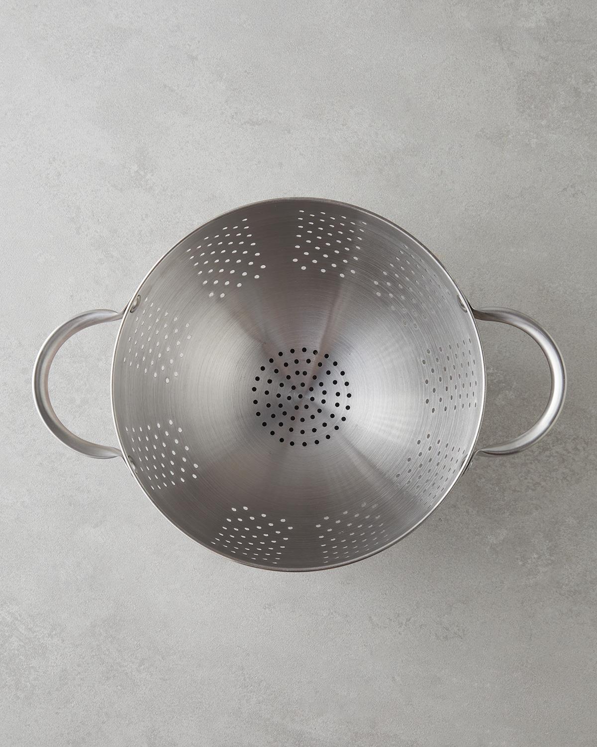 Makeda Paslanmaz Çelik Süzgeç 22 cm Gri