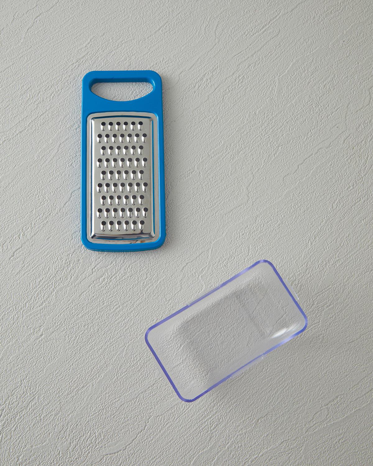 Miny Plastik Hazneli Rende Mavi