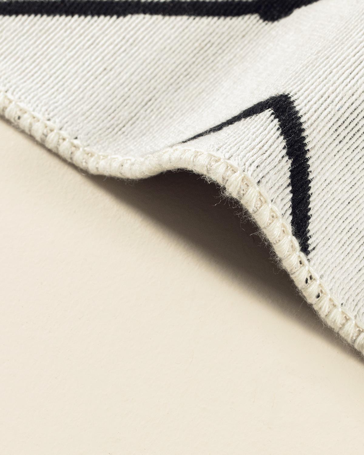 Mirage Dokuma Kilim Siyah