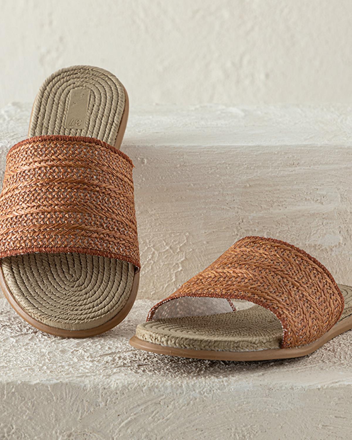 Modern Straw Kadın Sokak Terliği Kiremit